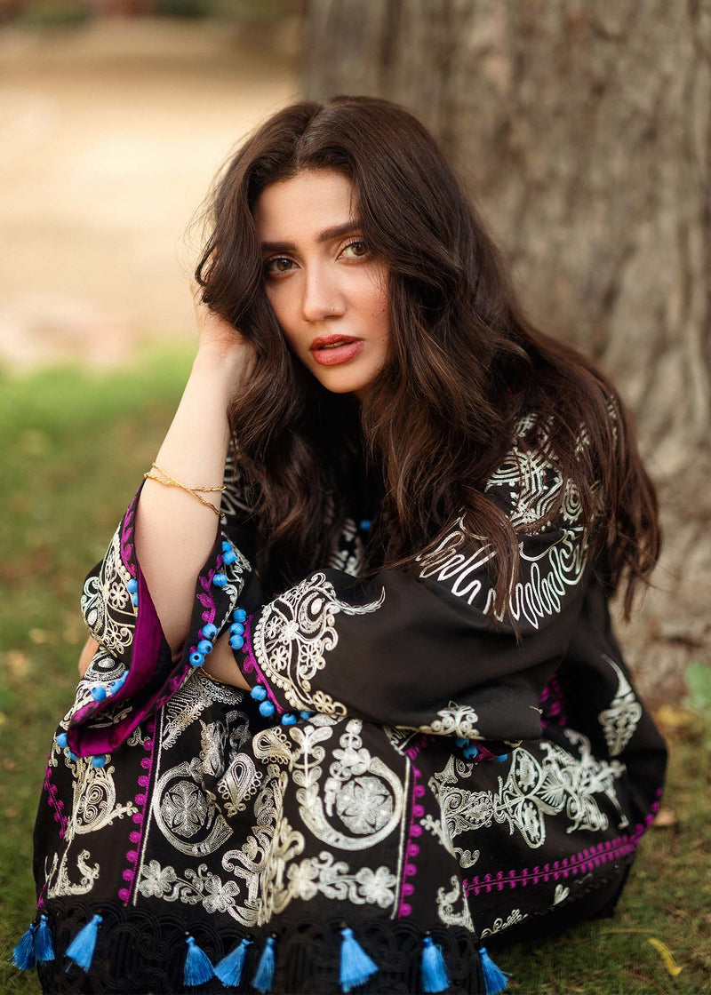Siraa by Sadaf D #113-01 – Luxury Lawn 3PC – Monark Print Dupatta