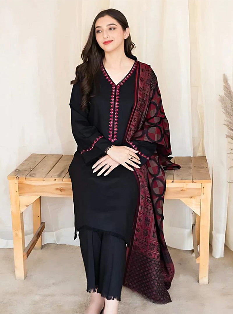 Aisling 3PC – Embroidered Lawn with Digital Printed Dupatta – 2025