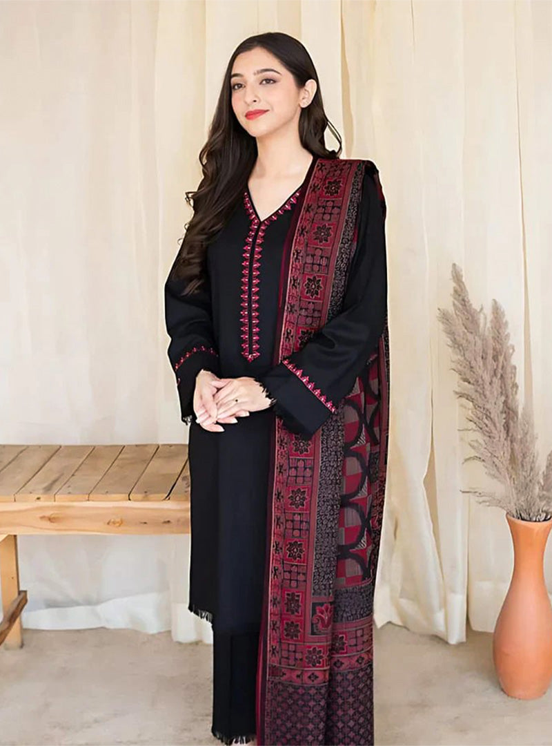 Aisling 3PC – Embroidered Lawn with Digital Printed Dupatta – 2025