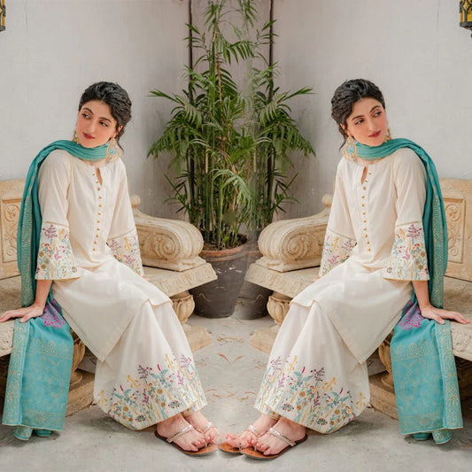 3PC Lawn – Elegant Embroidered Suit – 2025