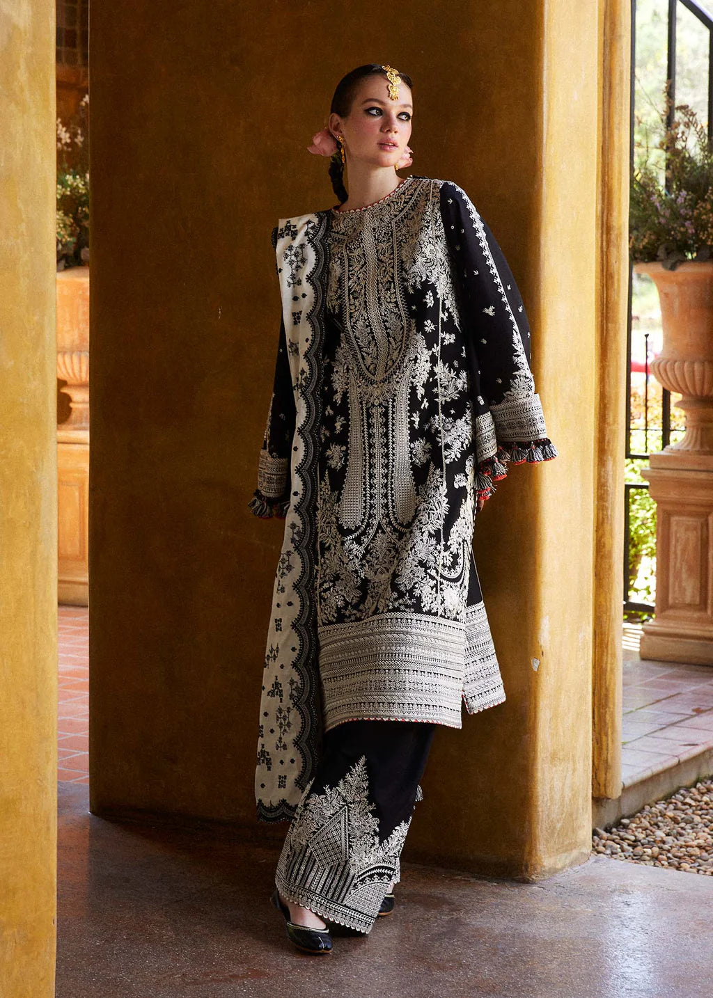 3PC DHANAK EMBROIDERED SHIRT WITH wool prient DUPATTA AND EMB TROUSER sf019