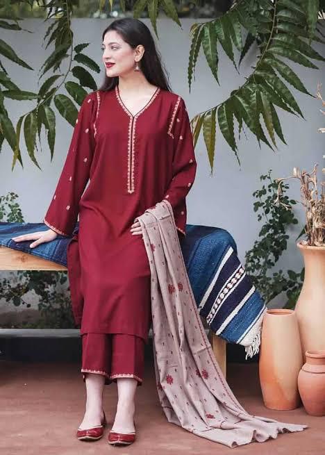 Aisling-3PC DHANAK – Elegant Embroidered Suit – 6017