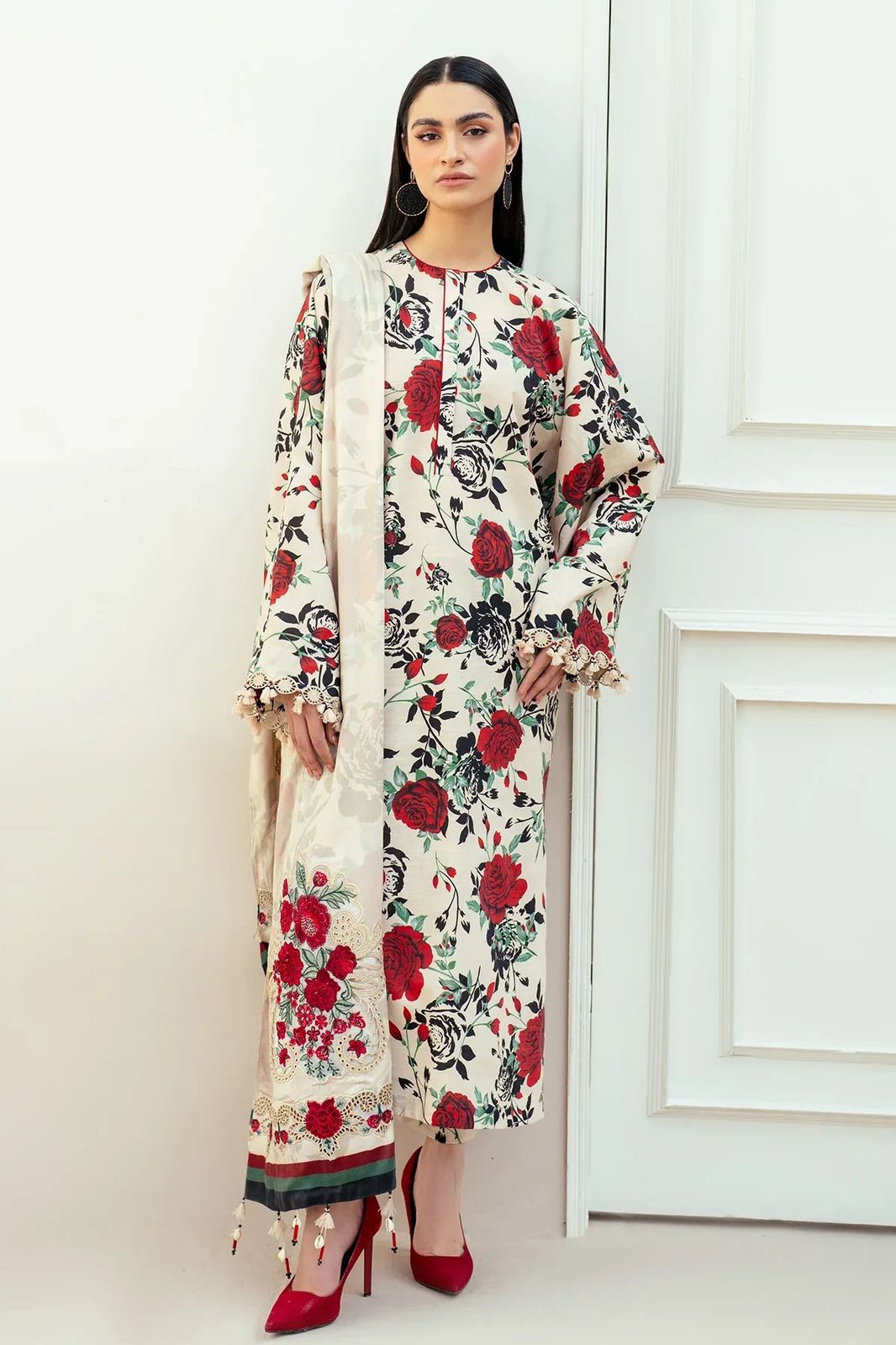 BAROQUE - 3PC Lawn Printed Shirt With Voile Printed Dupatta-440 dw 402