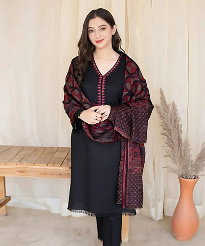 Aisling 3PC – Embroidered Lawn with Digital Printed Dupatta – 2025