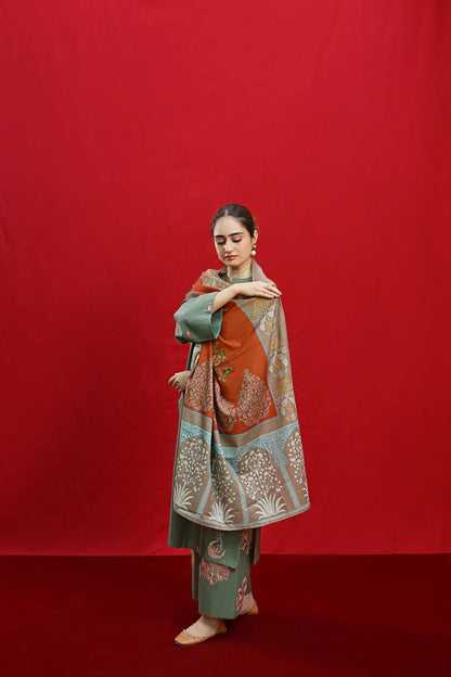 Urge D #22-01 – Luxury Lawn 3PC – Jacquard Monar Printed Dupatta