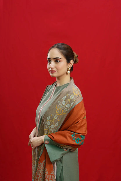 Urge D #22-01 – Luxury Lawn 3PC – Jacquard Monar Printed Dupatta