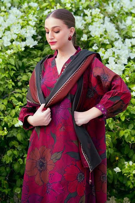 SAPPHIRE -3PC KARANDI  Bana Dori Printed  Shirt With Printed Duppta -SAF 5067