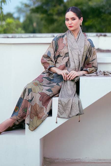 SAPPHIRE -3PC KARANDI  Bana Dori Printed  Shirt With Printed Duppta -SAF 5068