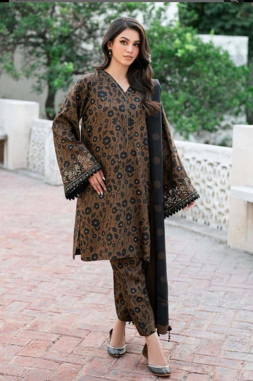SAPPHIRE -3PC KARANDI  Bana Dori Printed  Shirt With Printed Duppta -SAF 5049