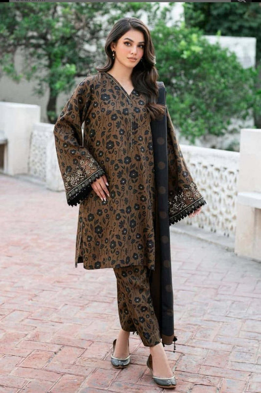 SAPPHIRE -3PC KARANDI  Bana Dori Printed  Shirt With Printed Duppta -SAF 5049