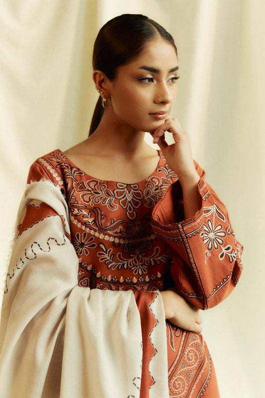 Zara Shahjhan-3PC DHANAK – Elegant Embroidered Suit – 6012