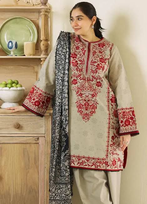 Aisling-3PC DHANAK – Elegant Embroidered Suit – 6027