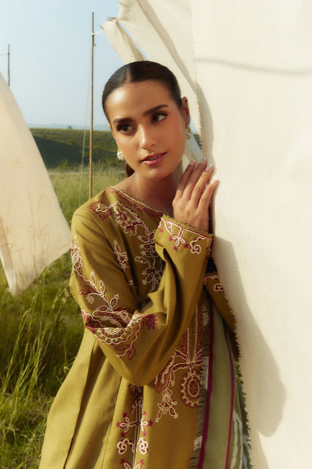 Zara Shahjahan – Embroidered Lawn 3PC – Summer Collection 2025 DW 471