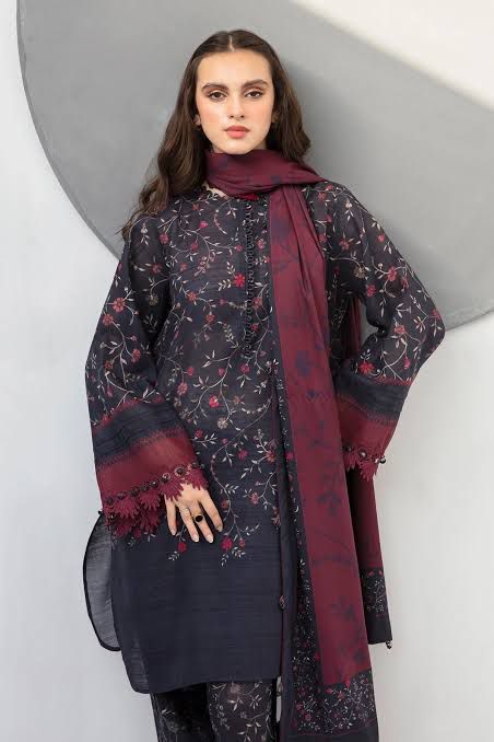 SAPPHIRE -3PC KARANDI  Bana Dori Printed  Shirt With Printed Duppta -SAF 5033