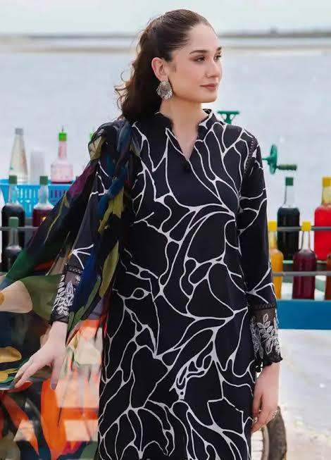 SAPPHIRE -3PC KARANDI  Bana Dori Printed  Shirt With Printed Duppta -SAF 5005