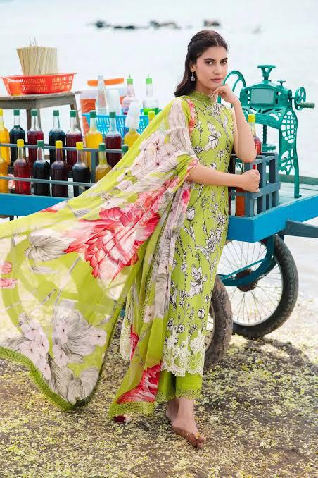 SAPPHIRE -3PC KARANDI  Bana Dori Printed  Shirt With Printed Duppta -SAF 5004